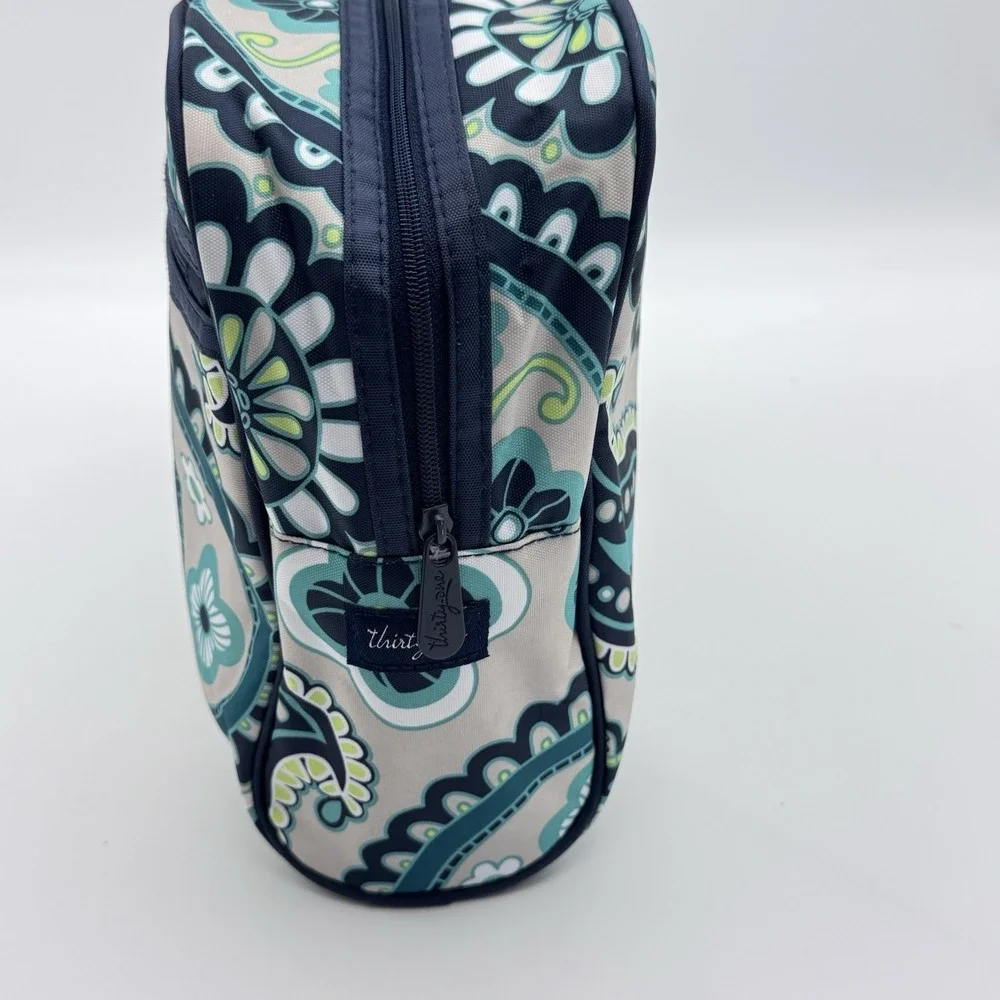 New! Thirty One Handle It Teal Paisley Day Zipper Cosmetic Travel 31 Makeup Tote